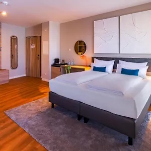 Ramada Encore By Wyndham Messe 호텔